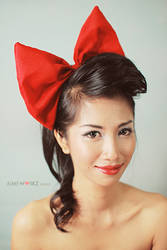 ..red ribbon..