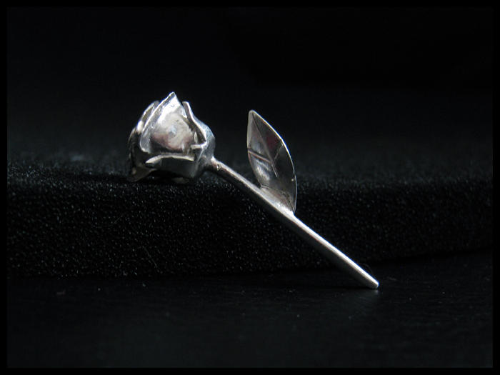 Silver rose by Seatear on DeviantArt