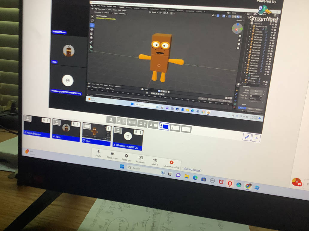 T-posing Tom by TheMoonStarlight on DeviantArt