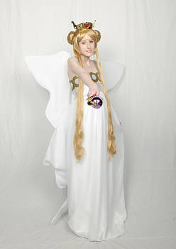 Neo Queen Serenity Cosplay