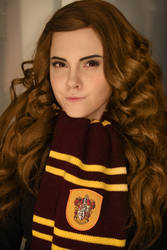 Hermione Harry Potter cosplay by Sladkoslava