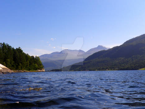 ocean and mountains