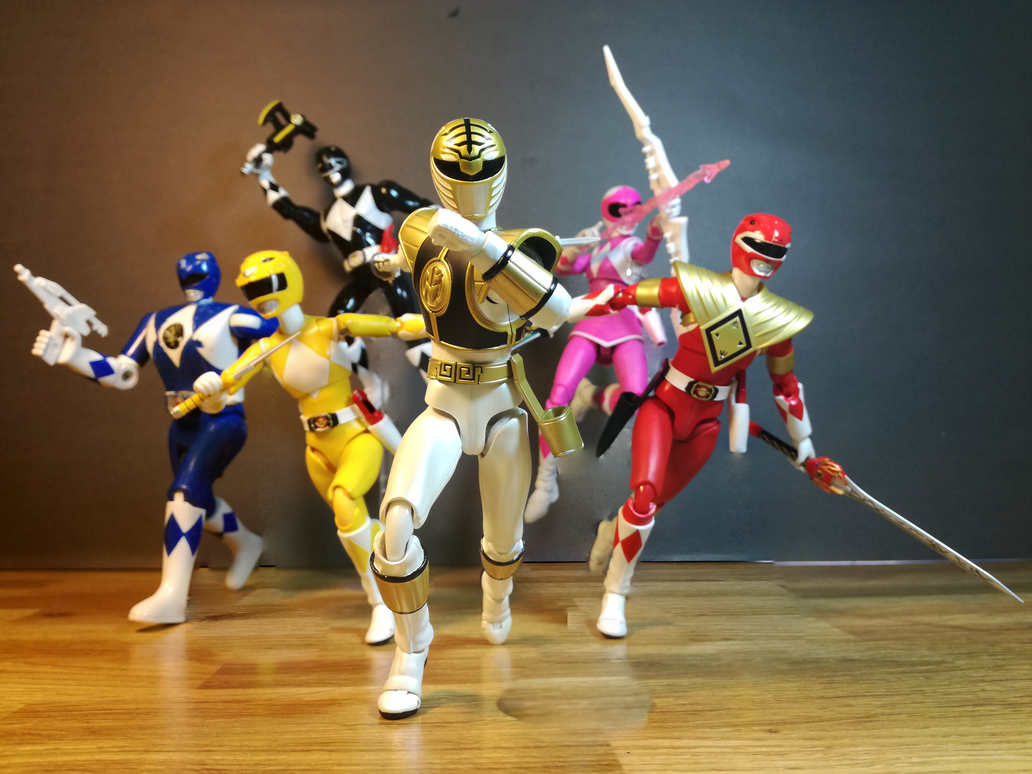 Go Go Power Rangers! by claudio10996 on DeviantArt