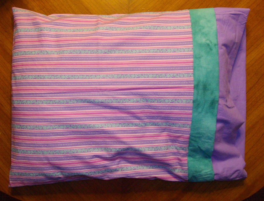 Pillowcase: Purple/Green