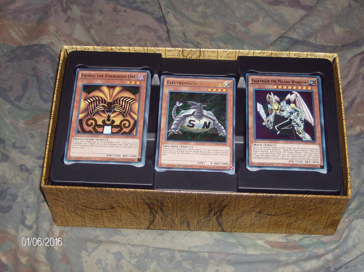 yugioh legendary decks 2016 Yu-Gi-Oh! Dragon Unlimited Reprint with the doubles and triples of critical cards youll need to make your Deck run nice and smooth Yugioh Yugi's Legendary Decks 2