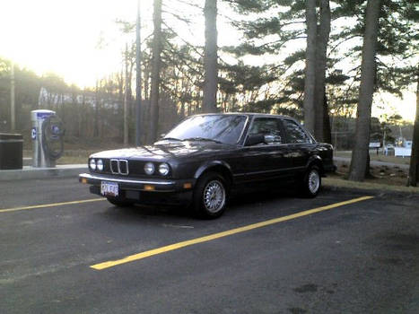 84 BMW 318i Sunrise