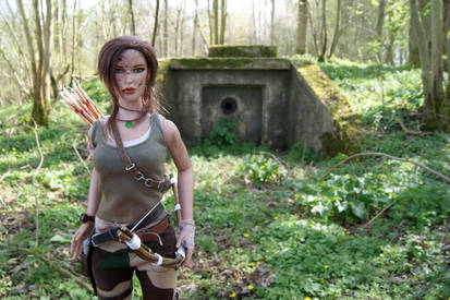 Tomb Raider 2013 - Hunter dirty outfit - 02