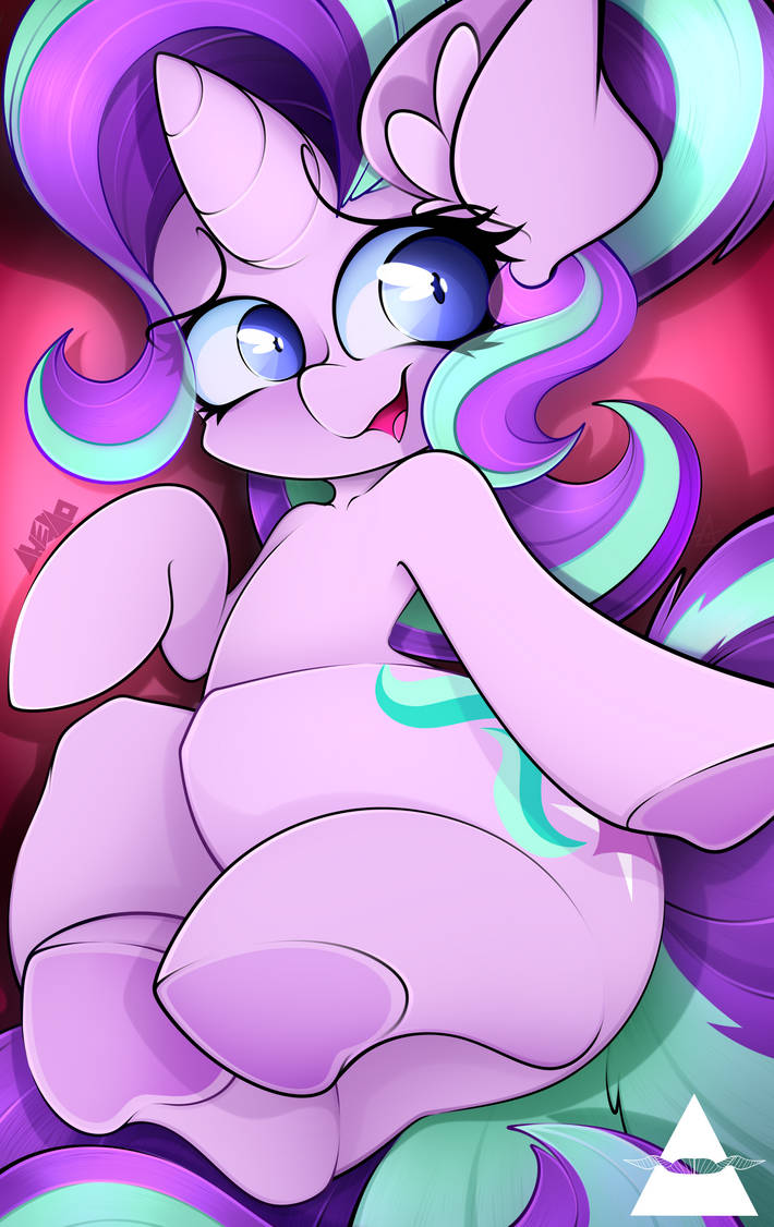 Hug a Starlight Glimmer !