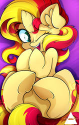 HUG a SUNSET SHIMMER