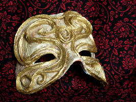 golden mask