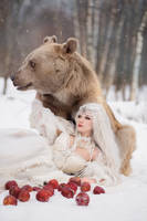 Snow princess (bear is REAL) by eveninkcosplay