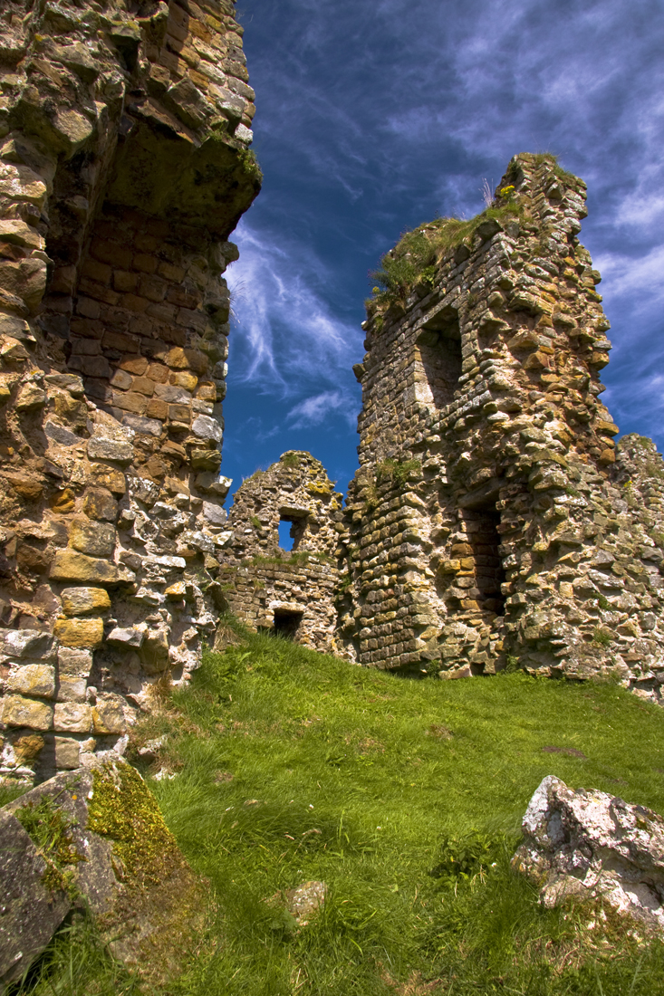 Thirlwall Castle