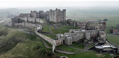 Bamburgh Castle by newcastlemale