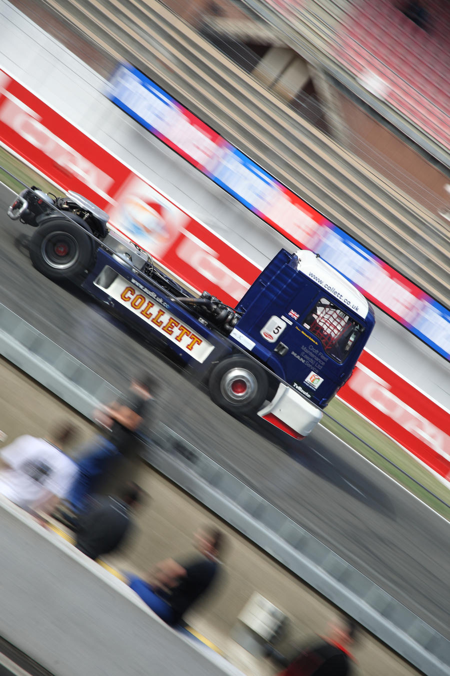 Trucks race