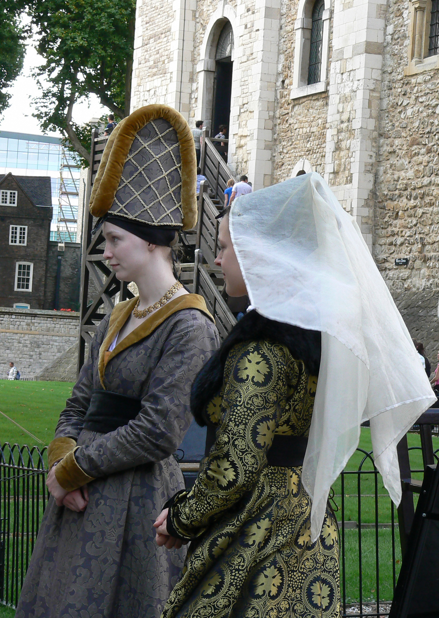 RESTRICTED Medieval Maidens