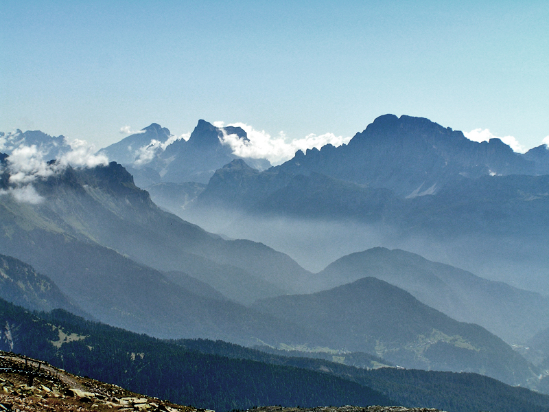 Thin mist in the valley