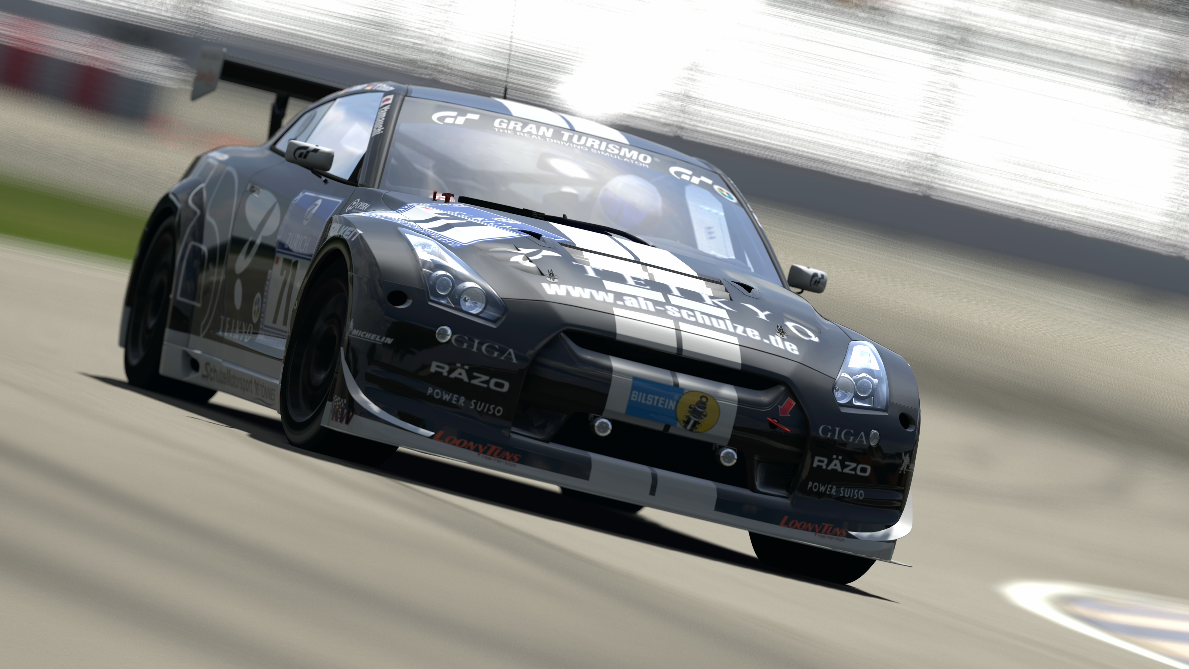 Nissan GT-R 24hr 11'