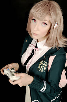 Super High School Level Gamer: Chiaki Nanami