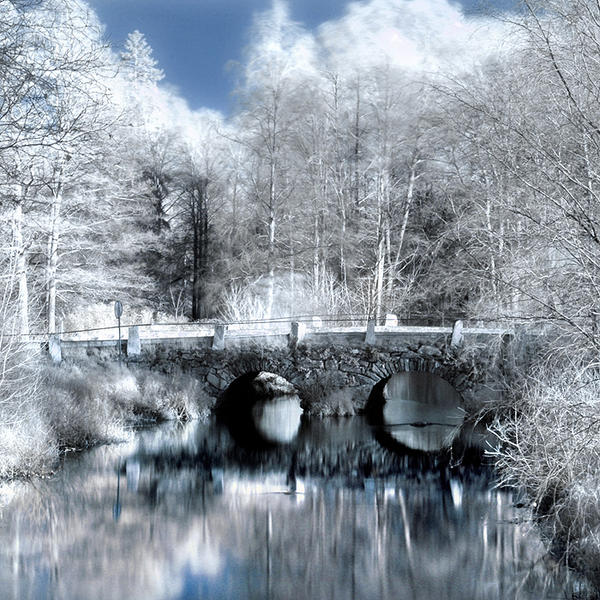 Infrared bridge