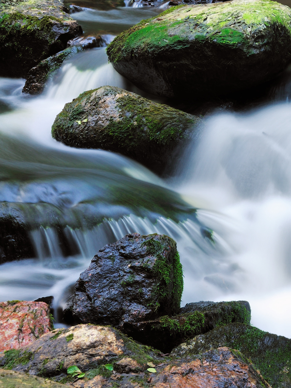 Silk and rocks...