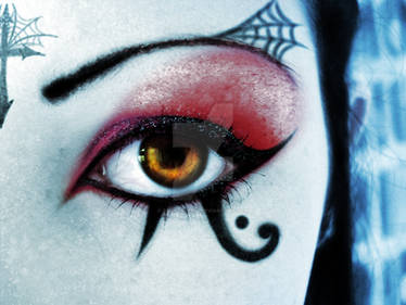 Deathrock make-up