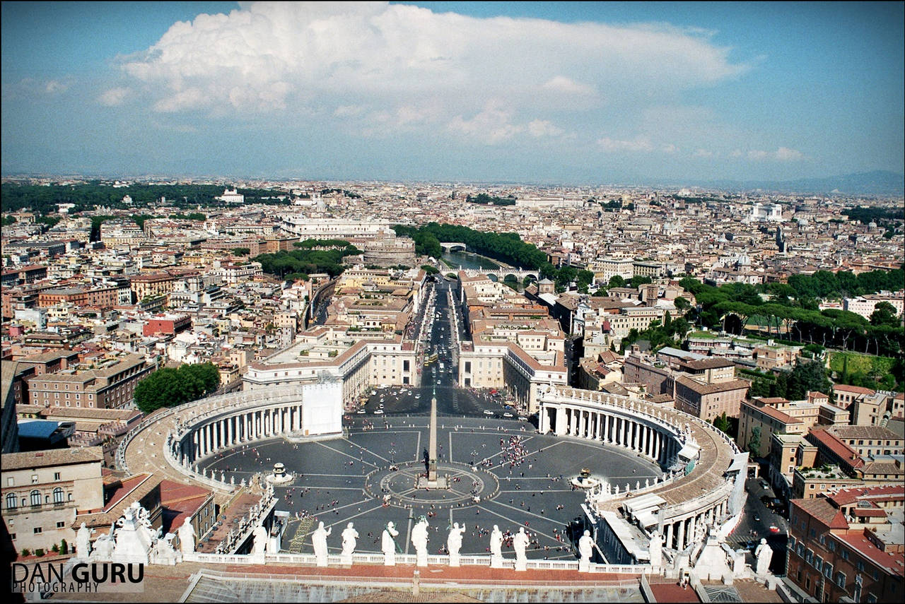 Piazza San Pietro by RoqqR