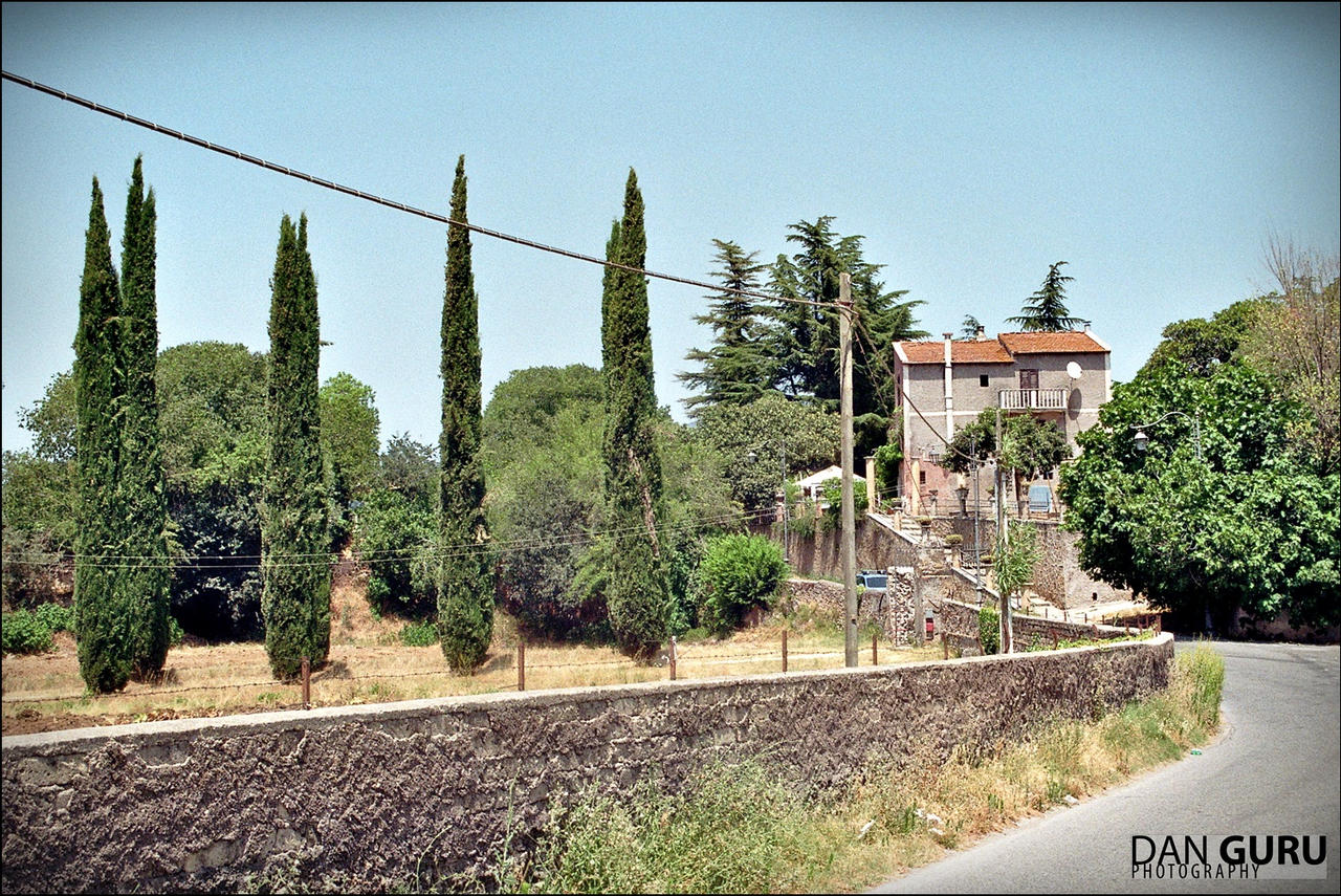 Via di Villa Adriana