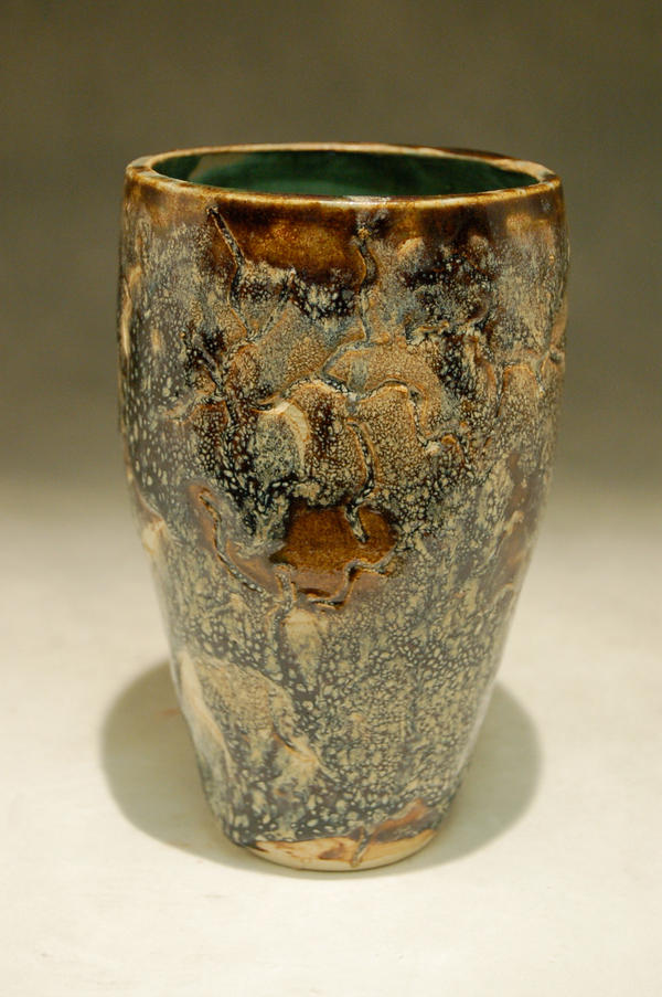 cracked vase