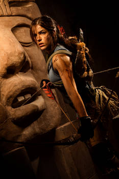 Shadow of the Tomb Raider cosplay