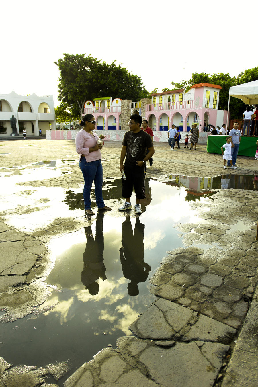 Reflejados.