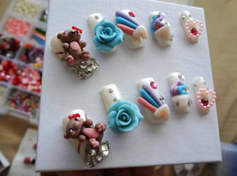 Rainbow 3d Teddy bear Detailed Nail Set