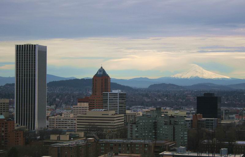 pdx looking east