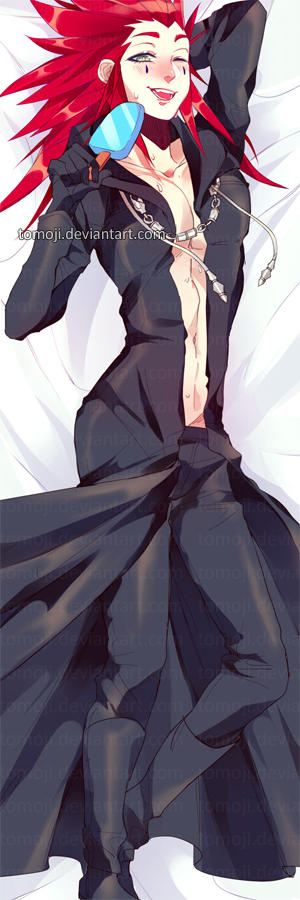 KH Axel body pillow