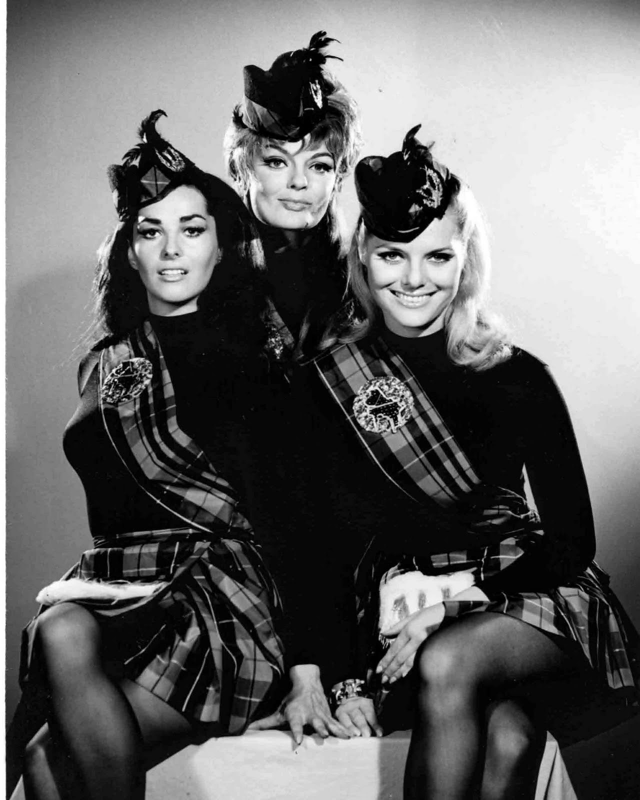 Batman Doe, Rae, and Mimi by DCMediaBadGirls on DeviantArt