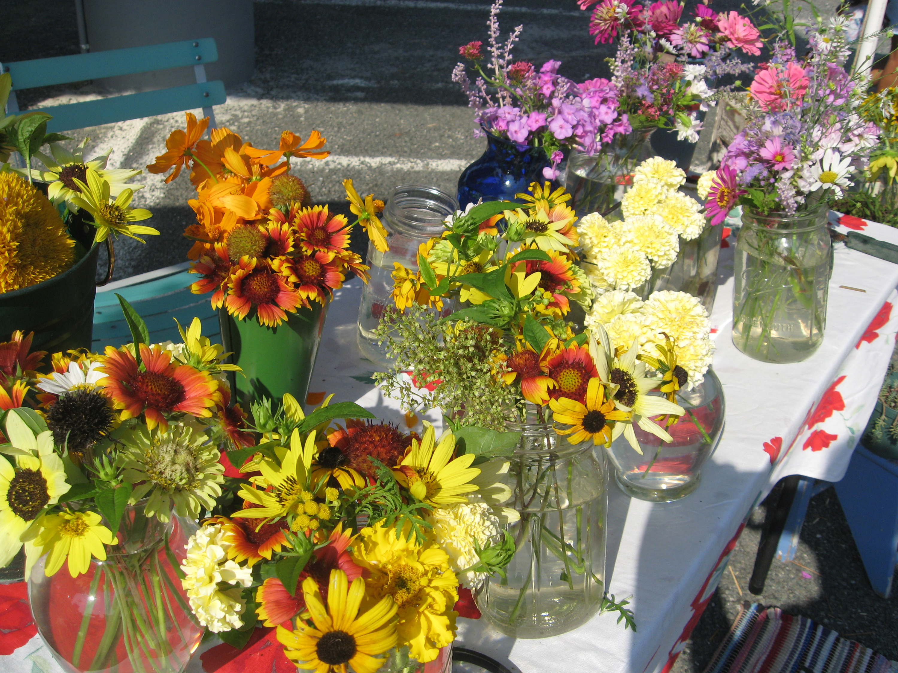 Flower vendor table 2