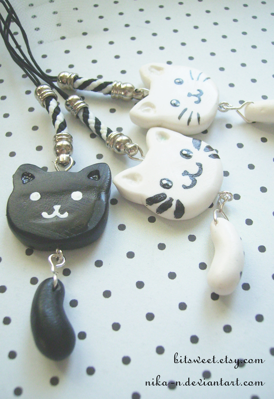 Dangle Kitty Phone Charm