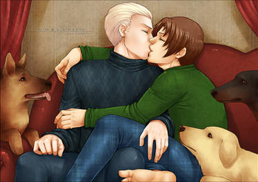 APH - A kiss - COM