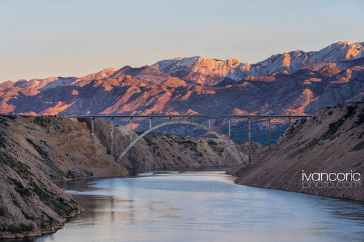 Maslenica bridge