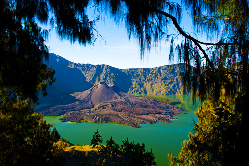 Landscape-photo-01-indonesia-mount-rinjani