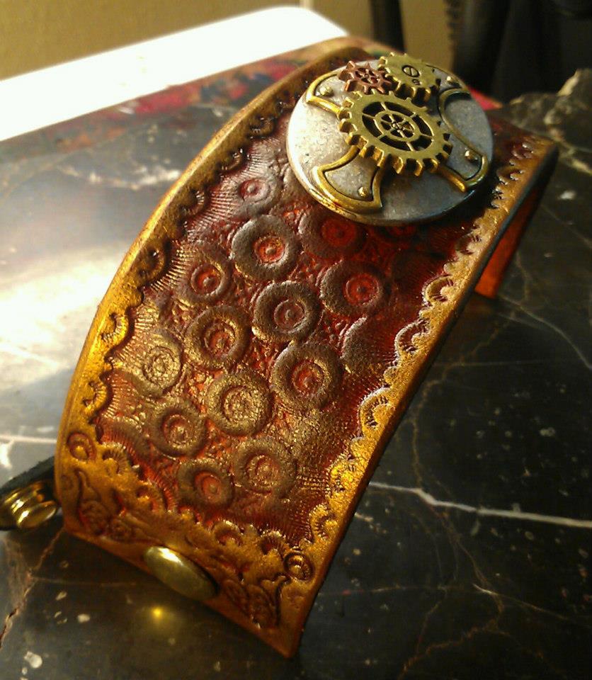 Steampunk Gears Leather Bracelet