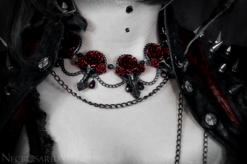 Vampire's Requiem Collar Necklace