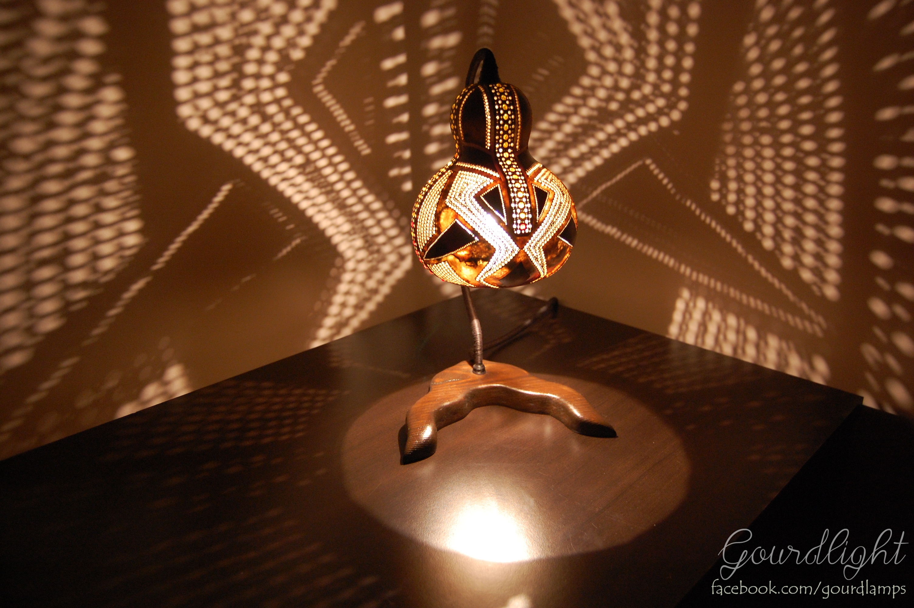 Table Lamp IV - Gourdlight - Handmade Gourd Lamp