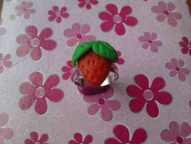 Strawberry ring