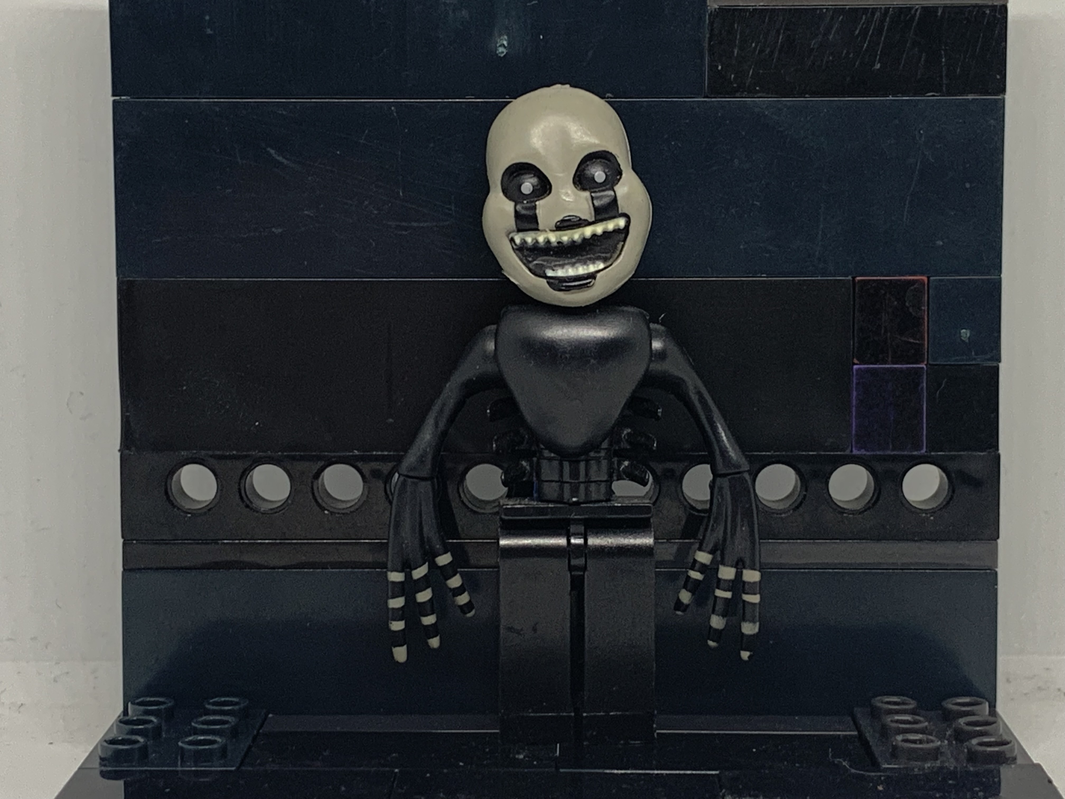 How to Build LEGO FNAF Puppet (Marionette) & Phantom Puppet 