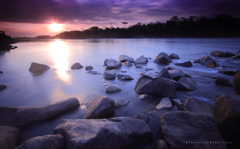 Last light at the river