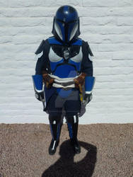 Official Mando Merc pic - Mav'runi