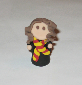 Hermione - clay figurine