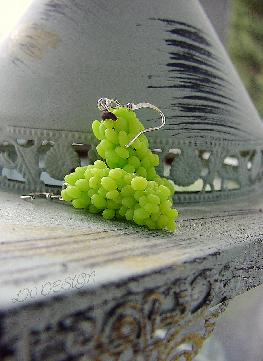 Fimo_Grapes