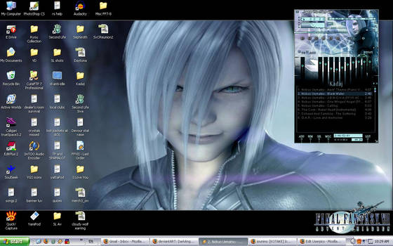 Kadaj pwns my desktop