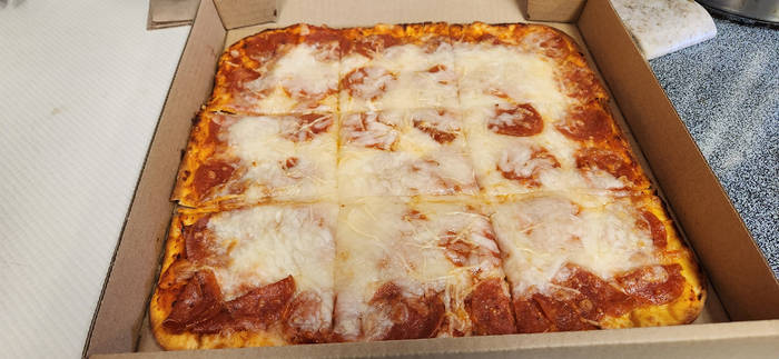 Pitchwood Pepperoni Pizza.